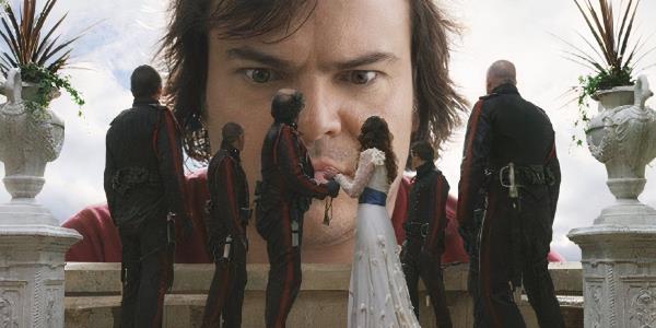 Jack Black looking down at small people in Gulliver's Travels